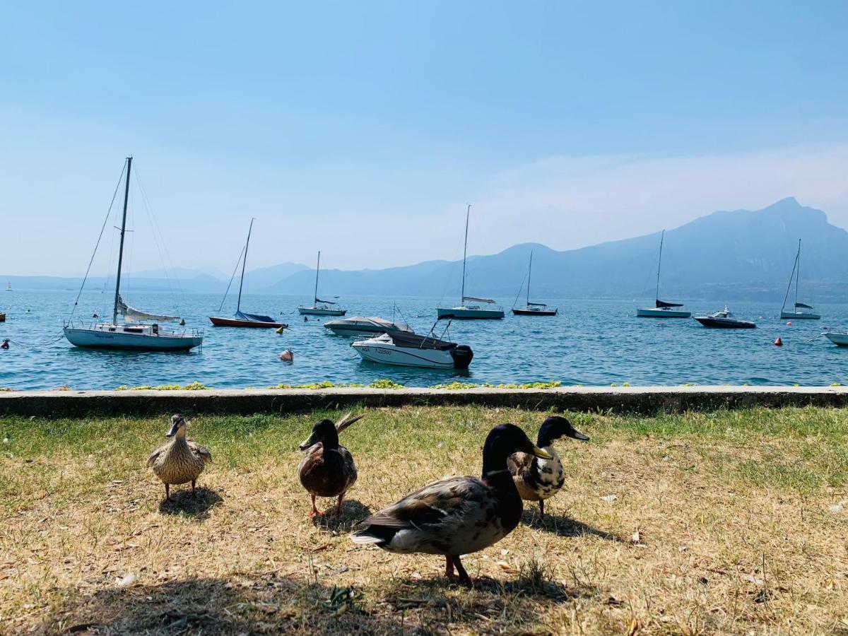 Sky Fort Garda View Сирмионе Экстерьер фото